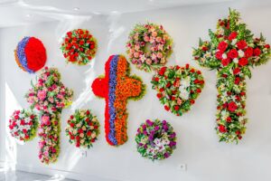 bouquet de fleurs sur murs
